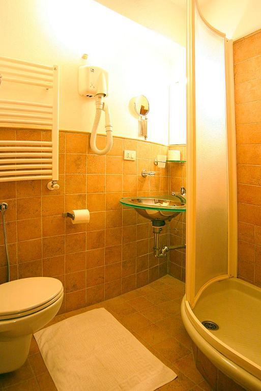 Francamaria Rooms Vernazza Chambre photo